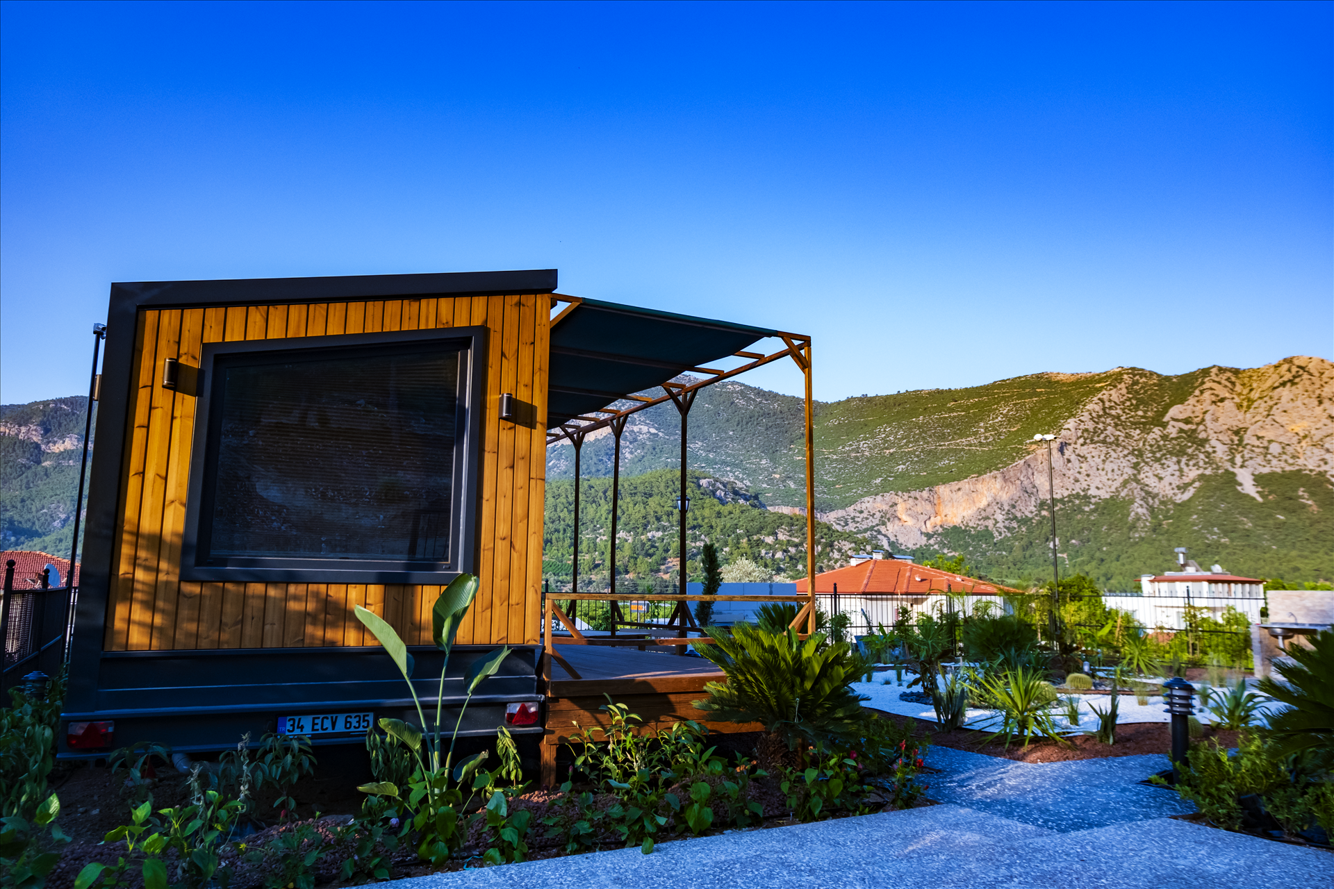Ahşap tiny house konaklama Adrasan Tiny House VIP
