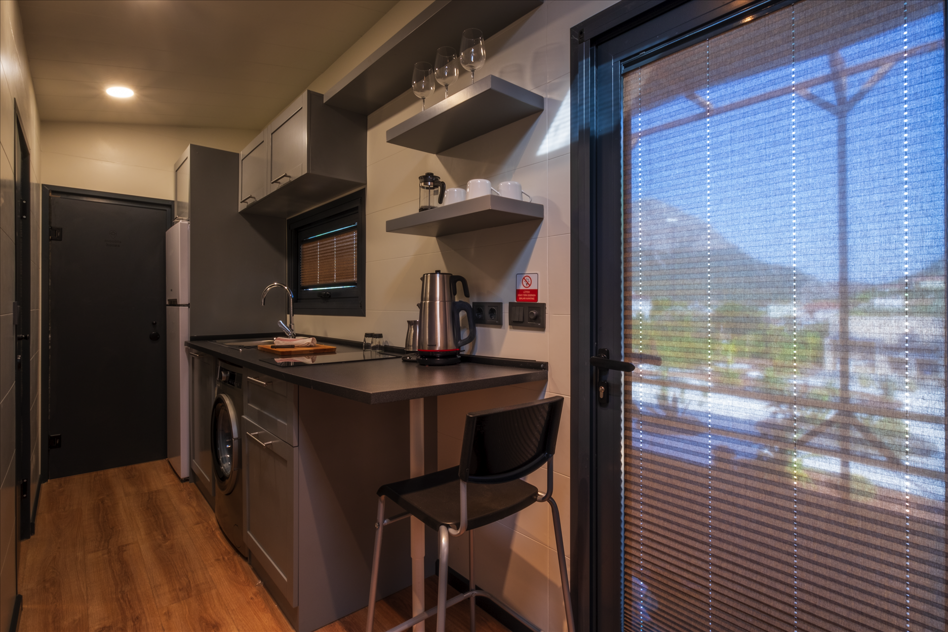 Adrasan Tiny House VIP oda içi 3, tiny house konaklama
