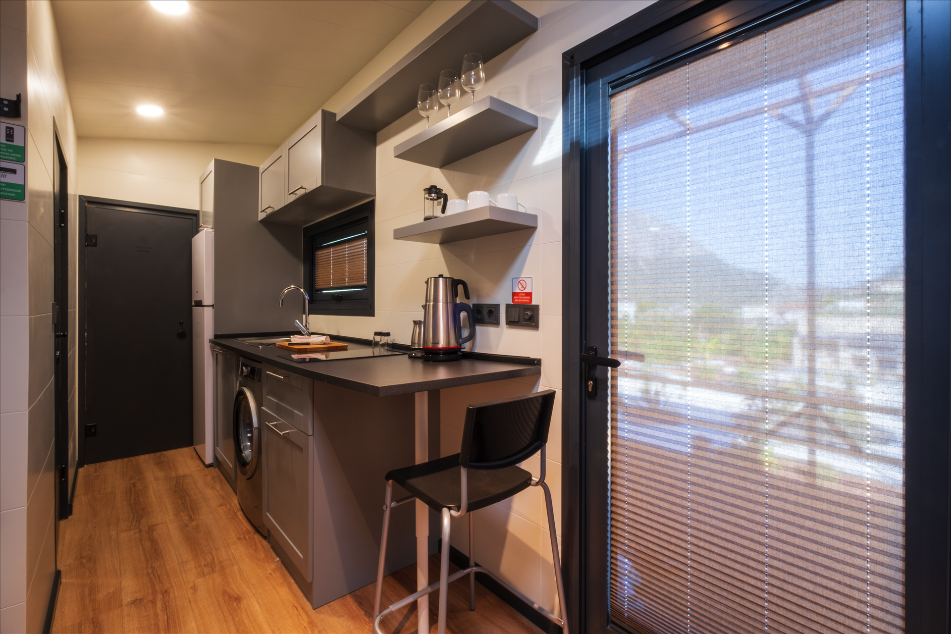 Adrasan Tiny House VIP oda içi 4, tiny house konaklama