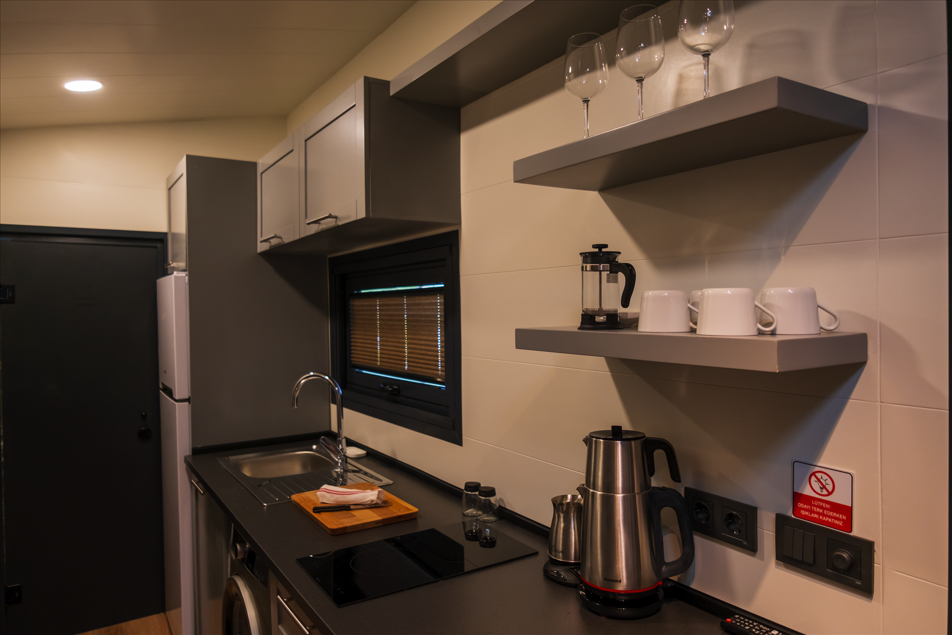 Adrasan Tiny House VIP oda içi 18, tiny house konaklama